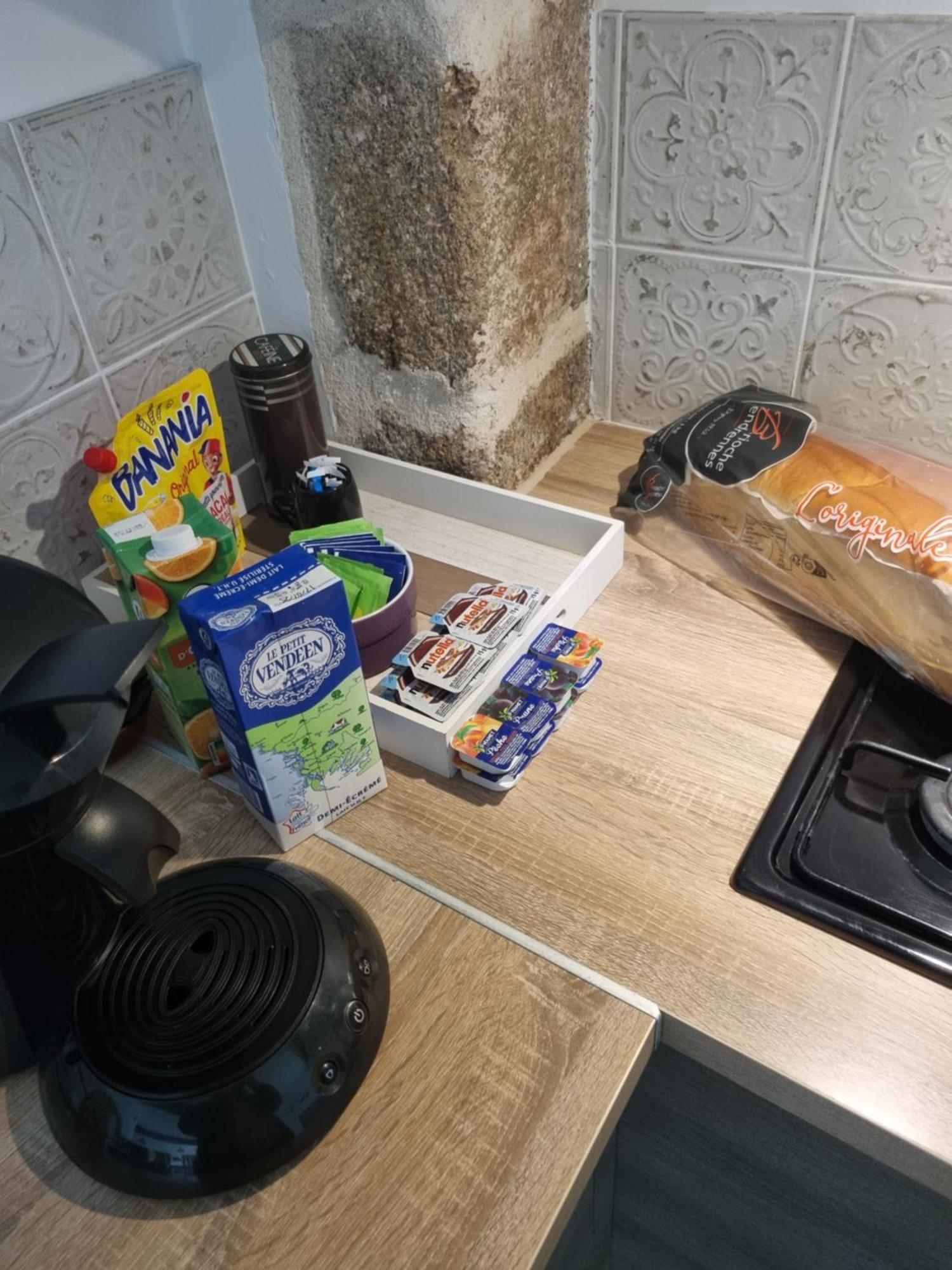 Gite Blonimael Vendrennes Esterno foto